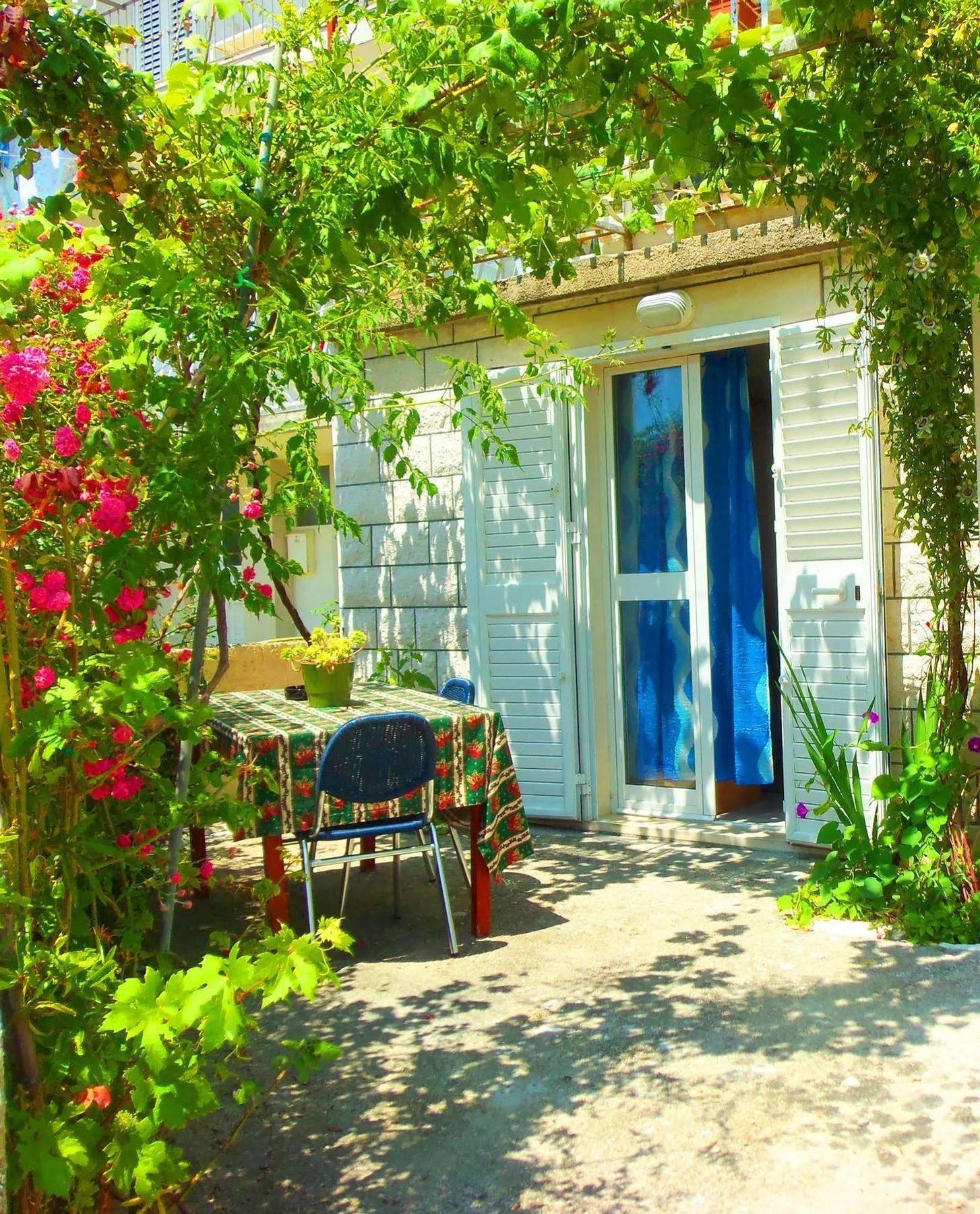 Guest House Kate Mlini Εξωτερικό φωτογραφία