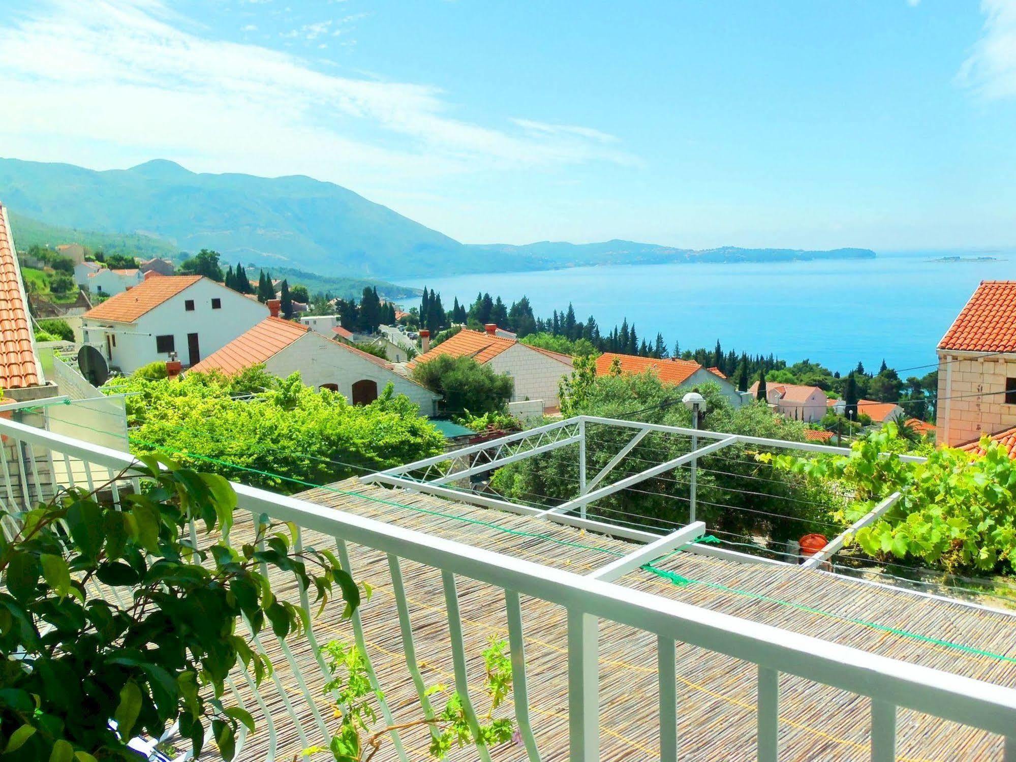 Guest House Kate Mlini Εξωτερικό φωτογραφία